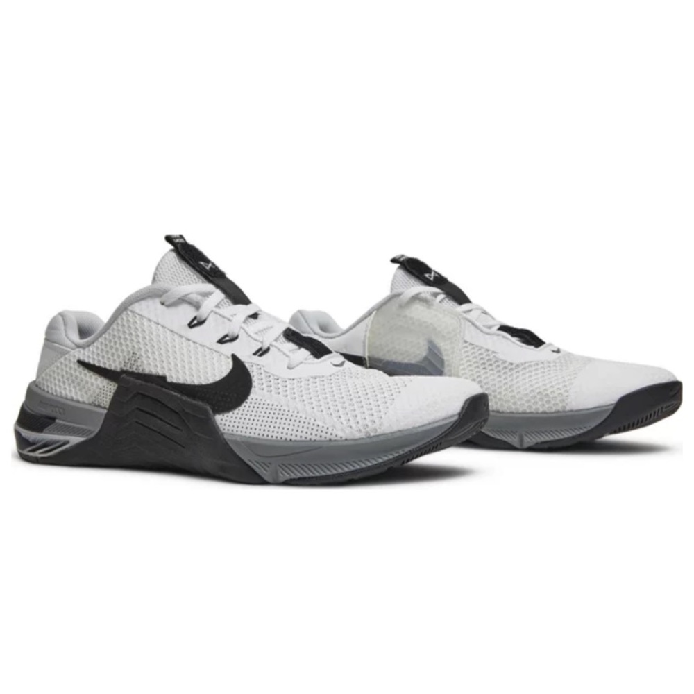 WOMEN NIKE METCON 7